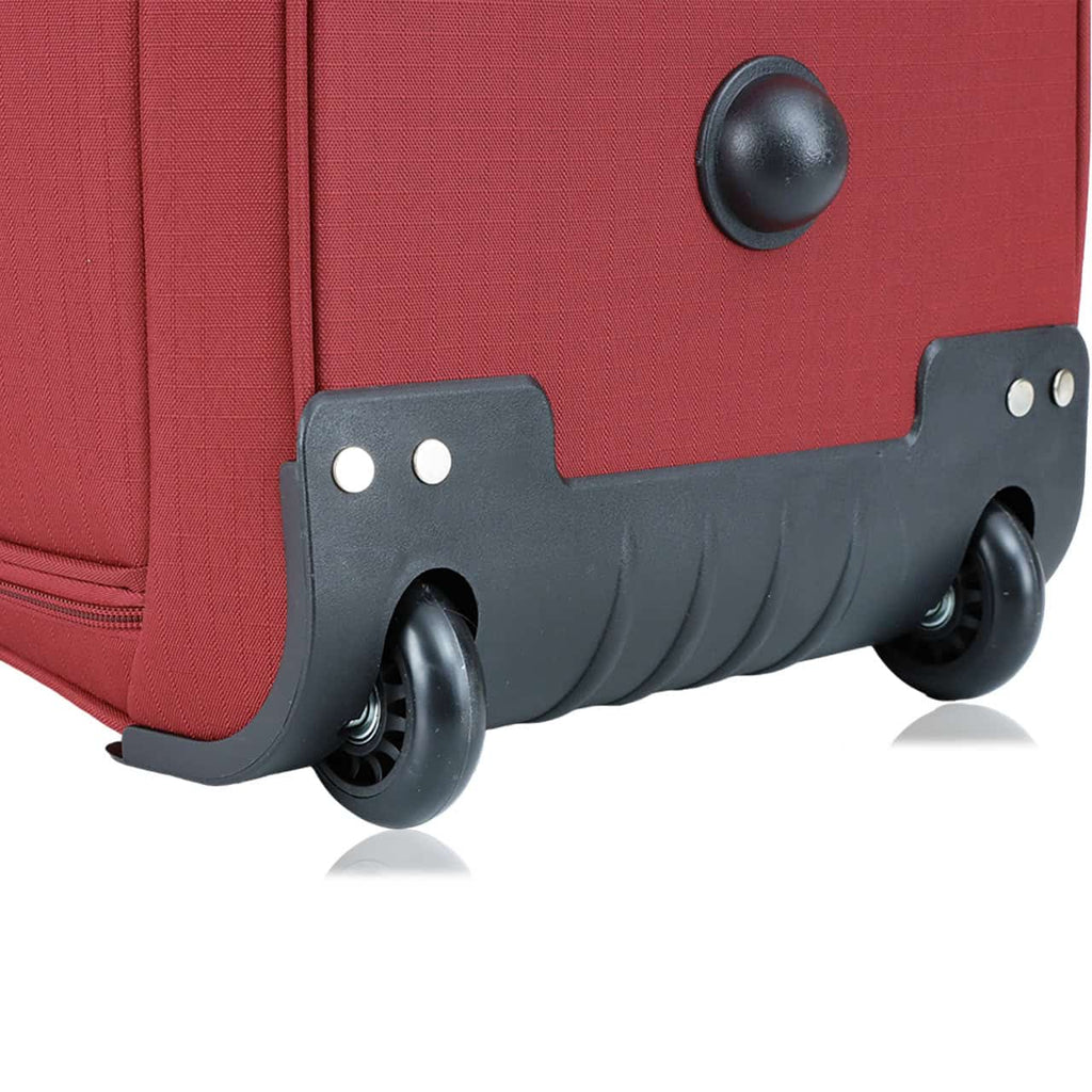 Sac de voyage XXL à roulettes Madisson Prague 84 cm - Vue de 2 roulettes et picots de protection