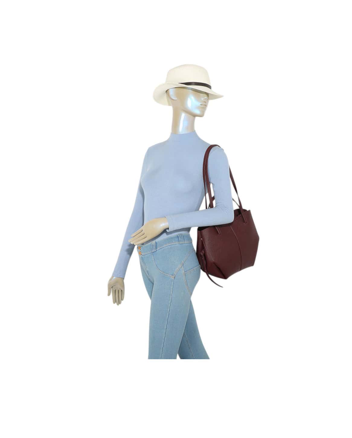 sac cabas tendance avec pochette assortie Gallantry marron - vue porté